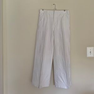 Tory Burch ankle length wide leg pants. White. Size 25